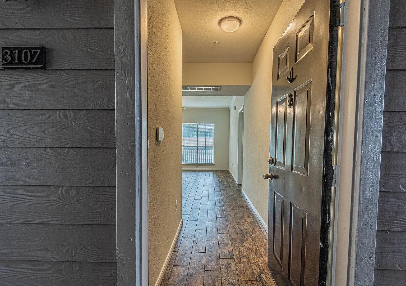 Old Spanish Trail 1330 #3107 — Photo 4