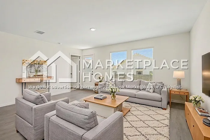 10749 Revolver Dr — Photo 7
