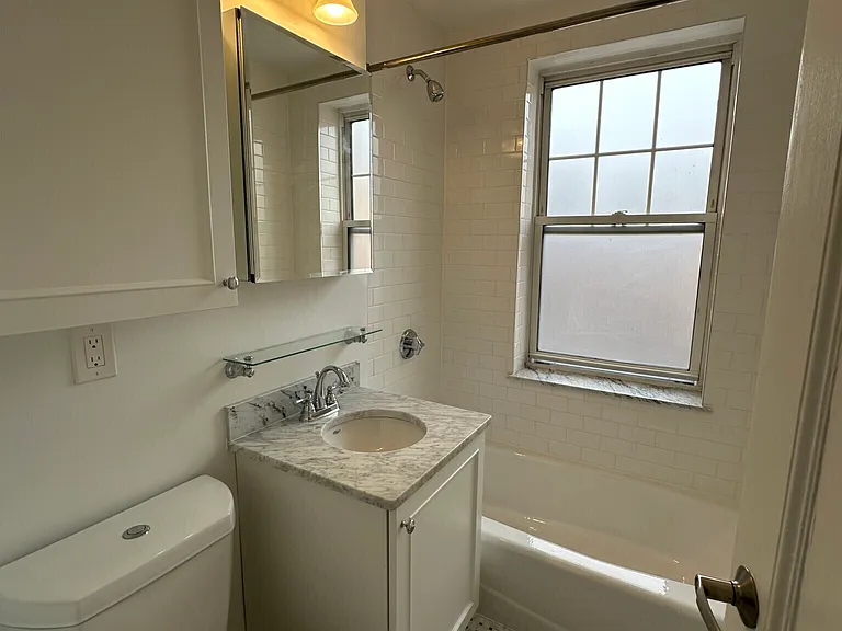 22 Chauncy St #20 — Photo 12