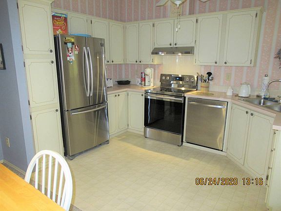 4th image of 6062 Forest Lake Dr