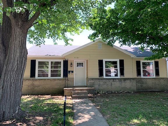 2nd image of 3121 Allen St