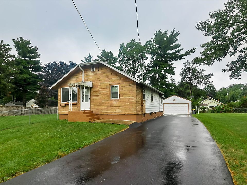 1st image of 225 Sheridan Dr