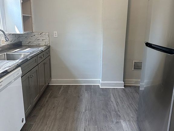 2nd image of 2385 N 4th St #2383