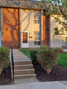 310 College Park Dr, Coraopolis, PA, 15108