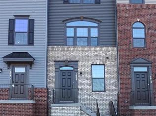 1016 Trestle Dr, Fredericksburg, VA 22401
