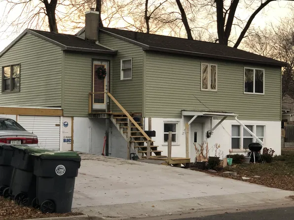 933 Charles St, La Crosse, WI 54603