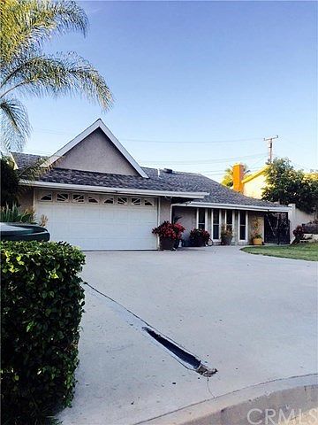 1st image of 3203 E Pinefalls Dr