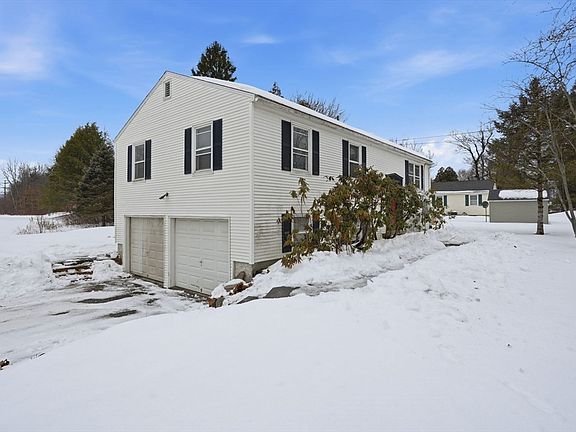 2nd image of 105 Pomeroy Ln