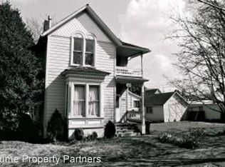 411 3rd St #1, Oregon City, OR