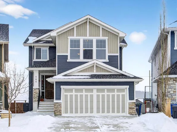 144 W Sundown Vw, Cochrane, AB T4C 2N9