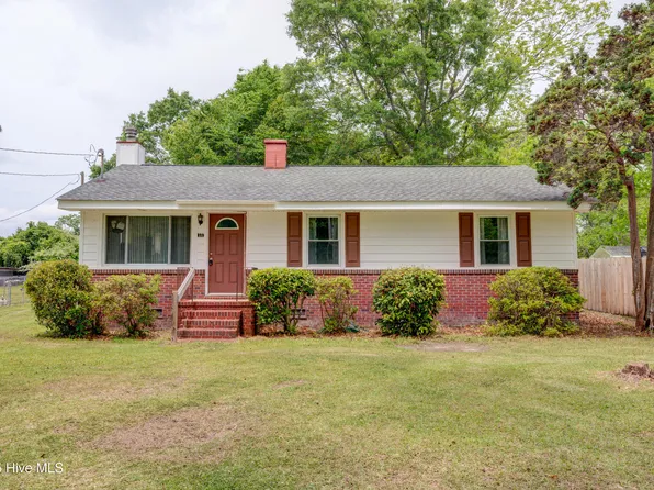121 Laurel Drive, Wilmington, NC 28401