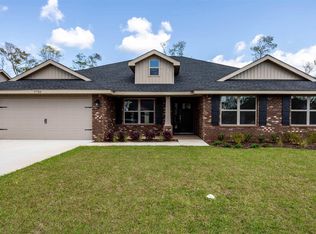 5704 Old Stone Blvd, Milton, FL 32570
