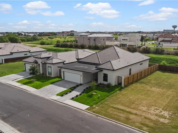 4716 S Waterford Ave, Edinburg, TX 78539