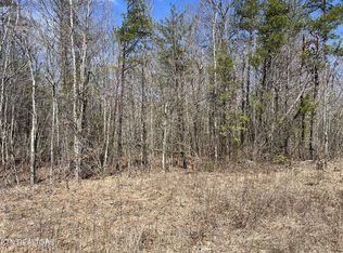17 Pine Breeze Dr #17, Monterey, TN 38574