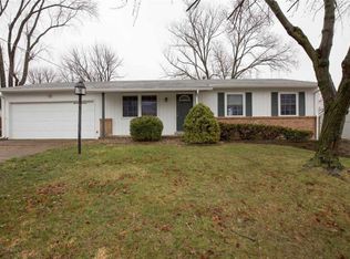 2919 Saint Babette Ln, Saint Charles, MO 63301