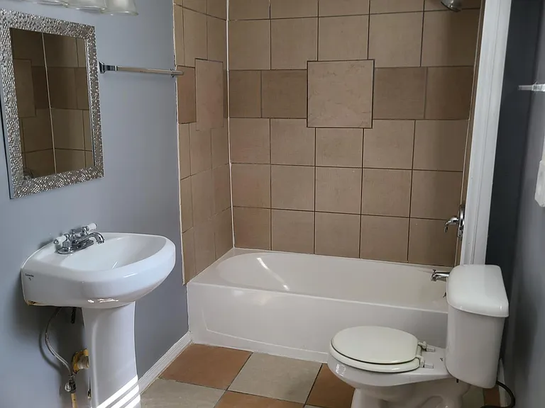 3326 Fairfield Ave — Photo 9