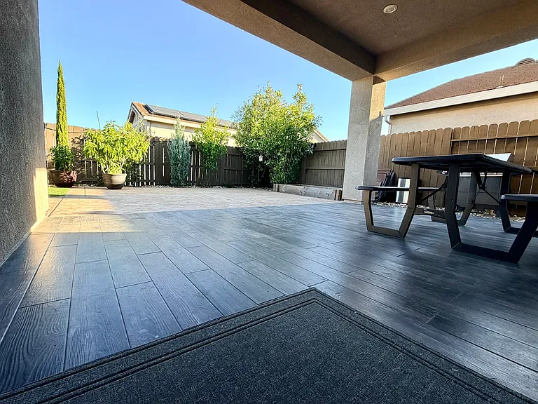 2930 Shady Acres Loop — Photo 22
