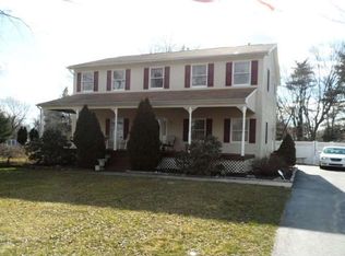 16 Van Leer Ave, Media, PA 19063