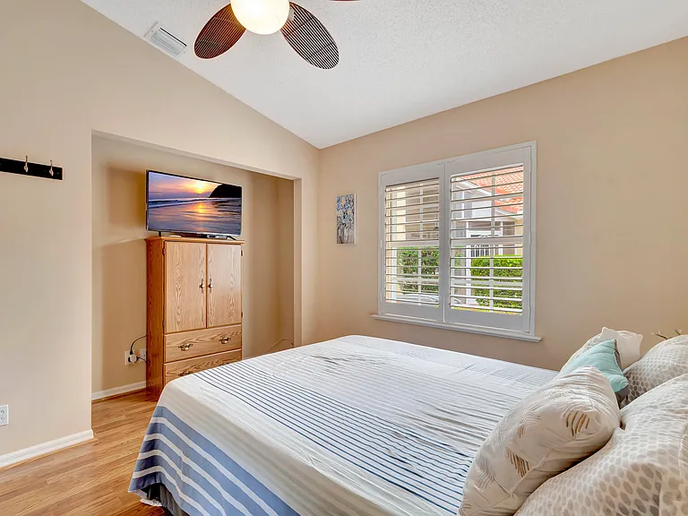 6129 Heliconia Rd — Photo 27