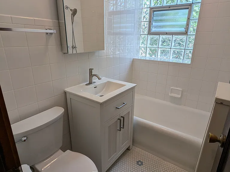 3546 N Meade Ave #2 — Photo 8