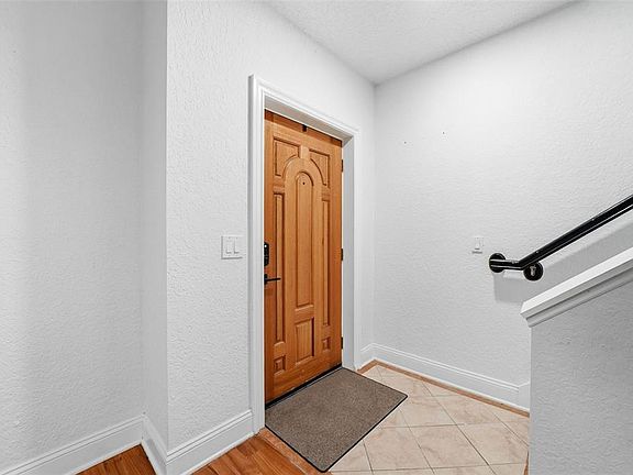 3rd image of 2236 Soho Bay Ct