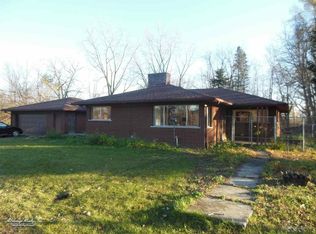 19868 Armada Ridge Rd, Armada, MI 48005