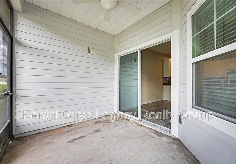 10323 Alder Creek Ln — Photo 33