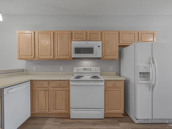 3rd image of 5870 Spanish Trl APT E