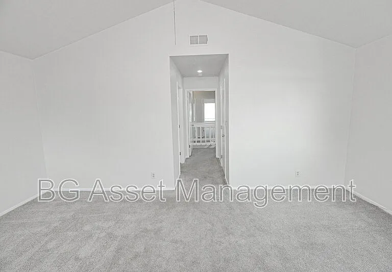 810 3rd St — Photo 28