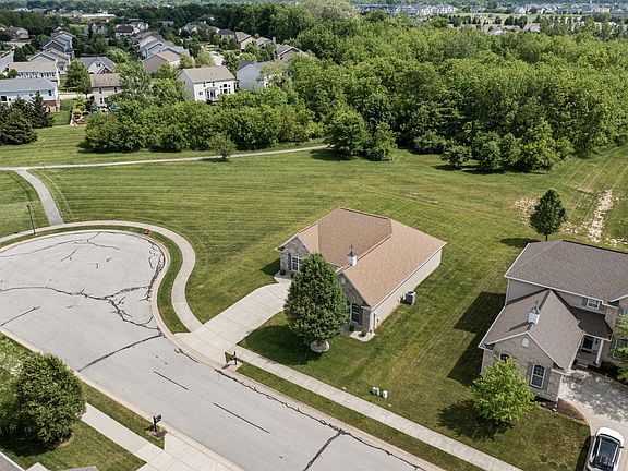 5th image of 847 Morley Ct