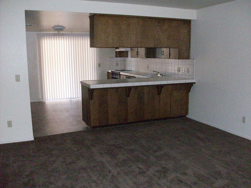 2nd image of 3644 S Shady St
