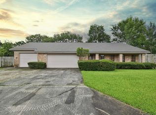 7045 Westgate Dr, Beaumont, TX 77706