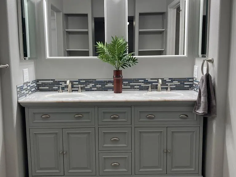 1832 E Alameda Dr — Photo 10