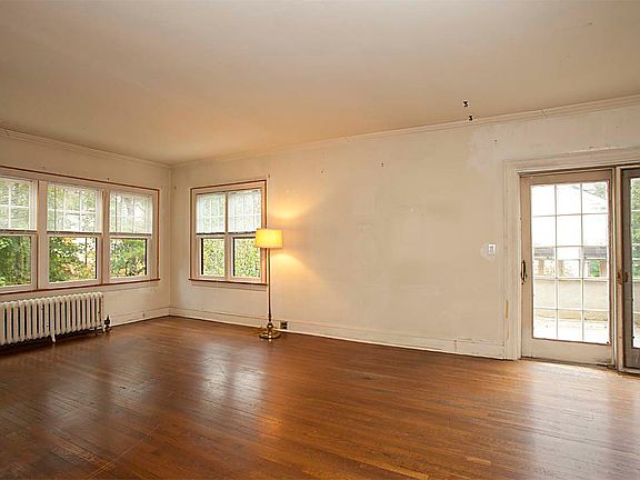 Living Room with doors out to Deck