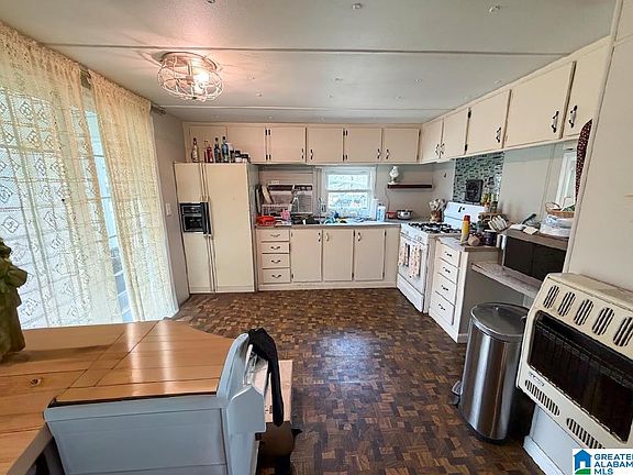 3rd image of 80 Old Choccolocco Rd