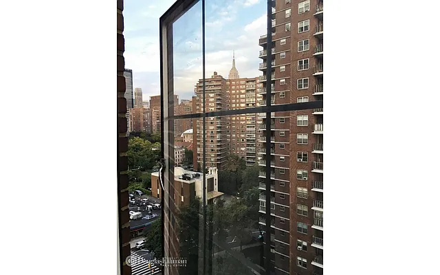 Sold by Douglas Elliman | media 44