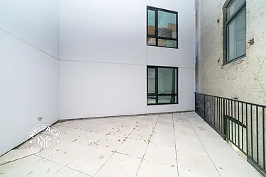 Rented by MySpaceNYC