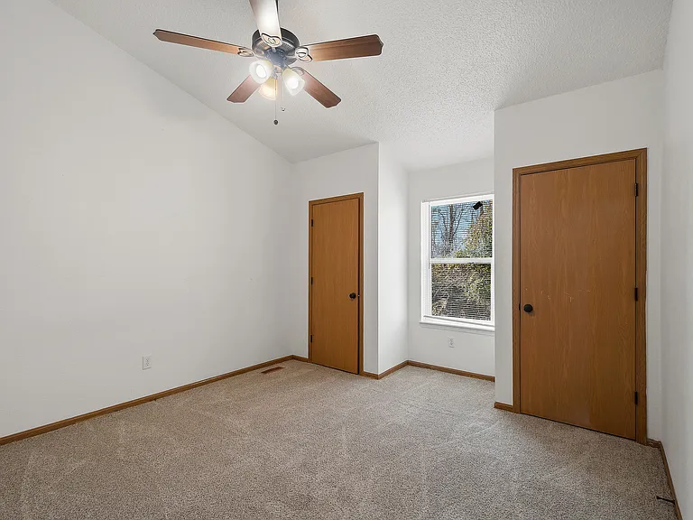ReNew Edwardsville Apartment Collection — Photo 24