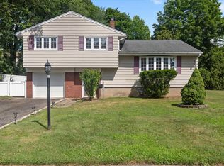 167 Middlesex Ave, Paramus, NJ 07652