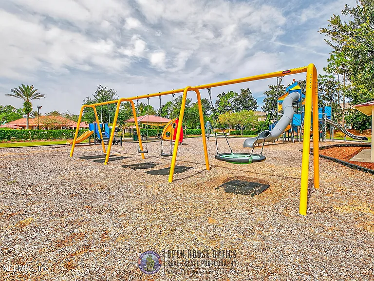 1634 Majestic View Ln — Photo 69