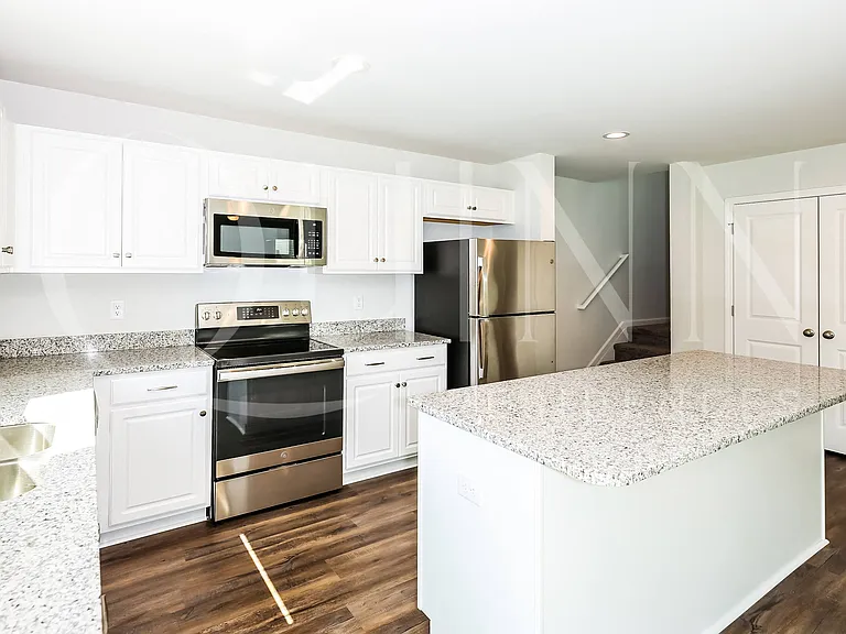 Tyger Pointe — Photo 65