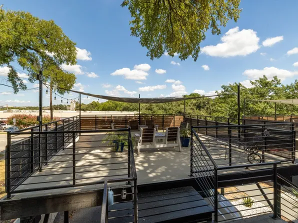 2213 Park Hill Dr, Fort Worth, TX 76110