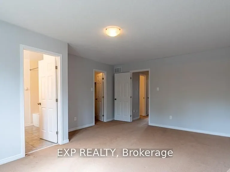 282 Macoun Cir — Photo 18