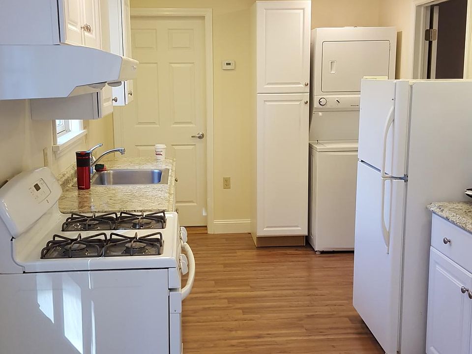 2nd image of 11 Academy St #11B