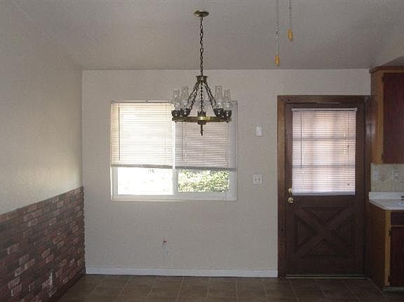 3rd image of 2300 County Road 88
