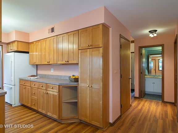 5th image of 1220 E Vargo Ln