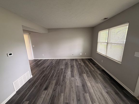2nd image of 3500 Hillcreek Ct #3500