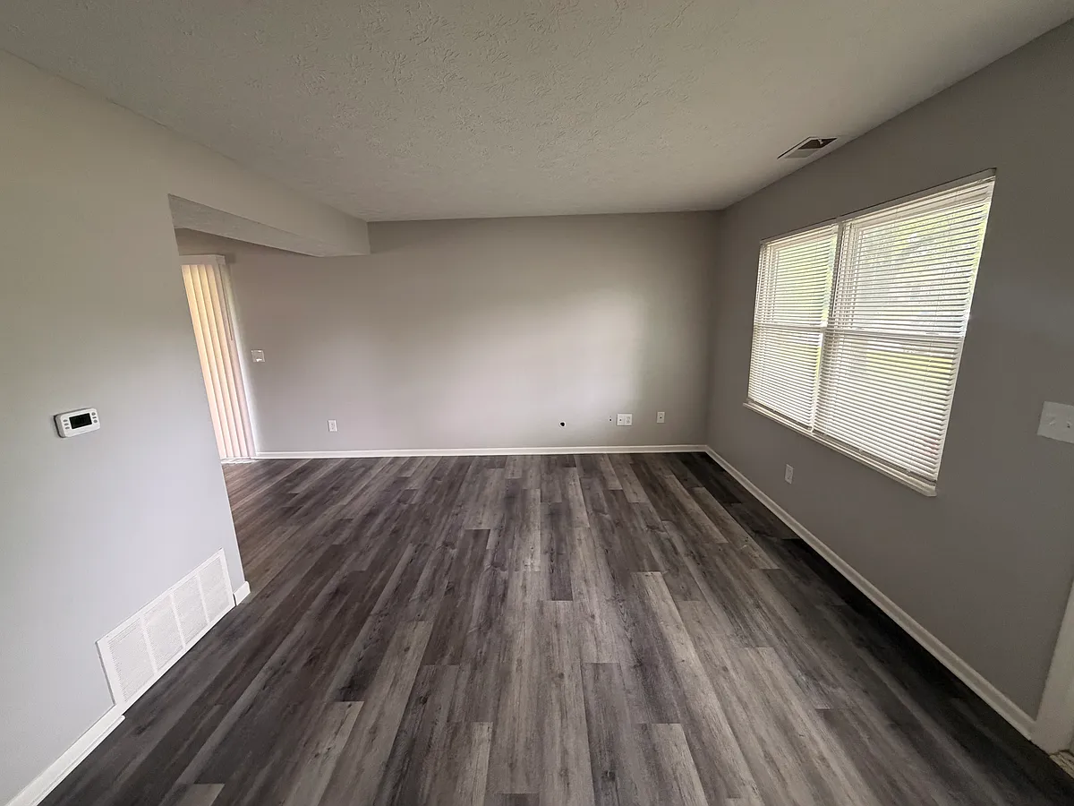 Building Photo - 3500 Hillcreek Ct #3500