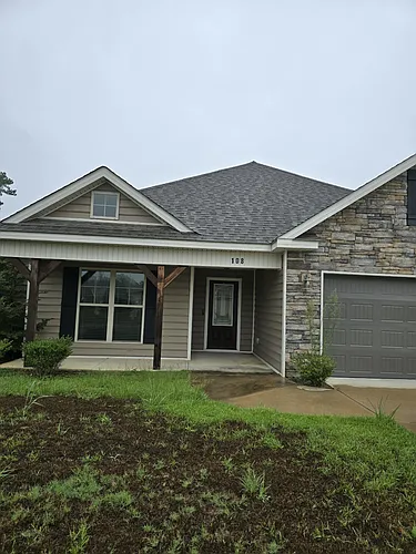 108 Wenlock Cir Photo 1