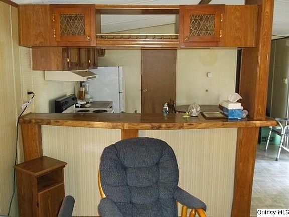 Home for Sale in Quincy, IL $10,900